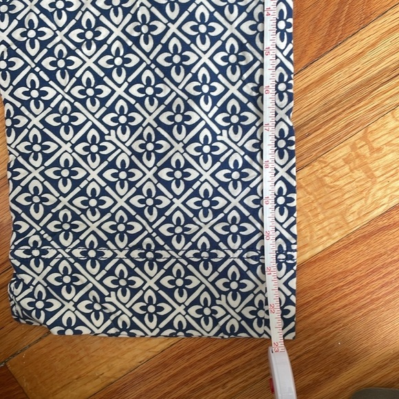 Lilly Pulitzer Palm Beach Fit Cropped Pants / size 6 - Picture 7 of 7